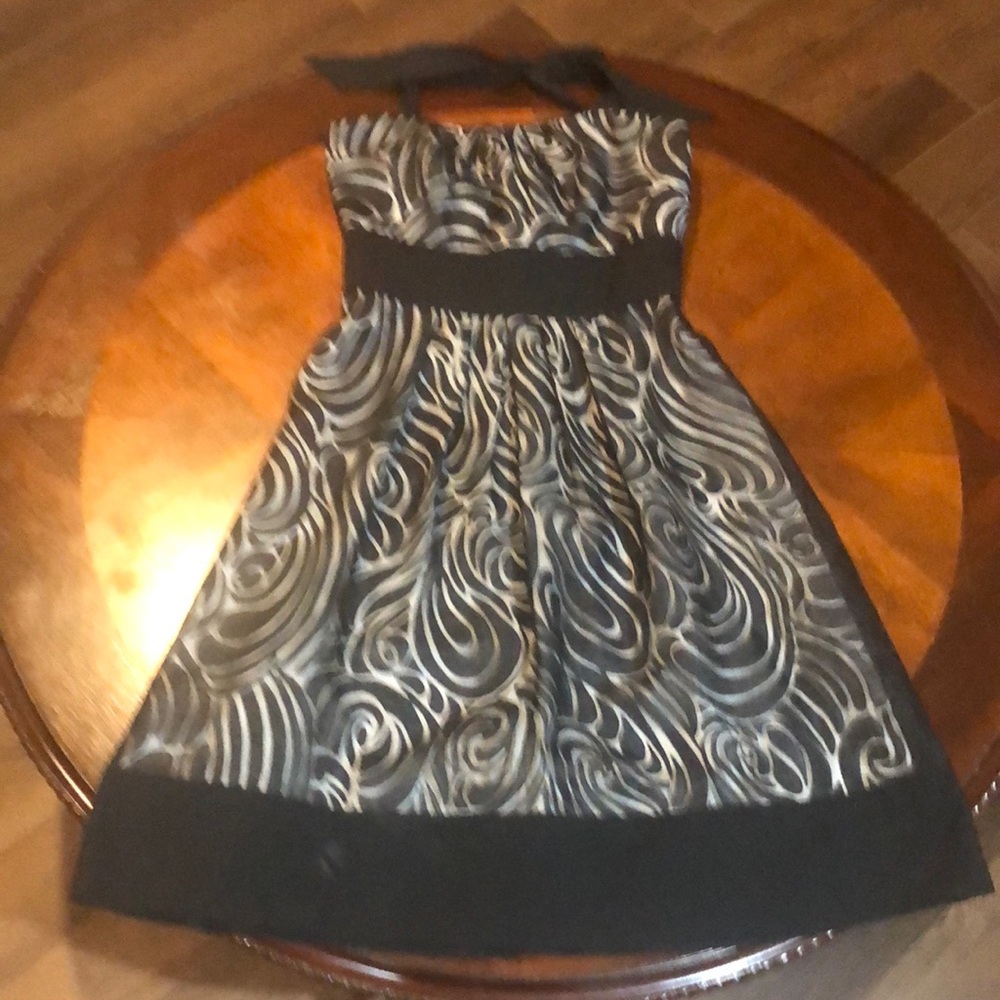 WHBM Strapless Halter Tie Patterned Fit & Flare Dress Size 2
